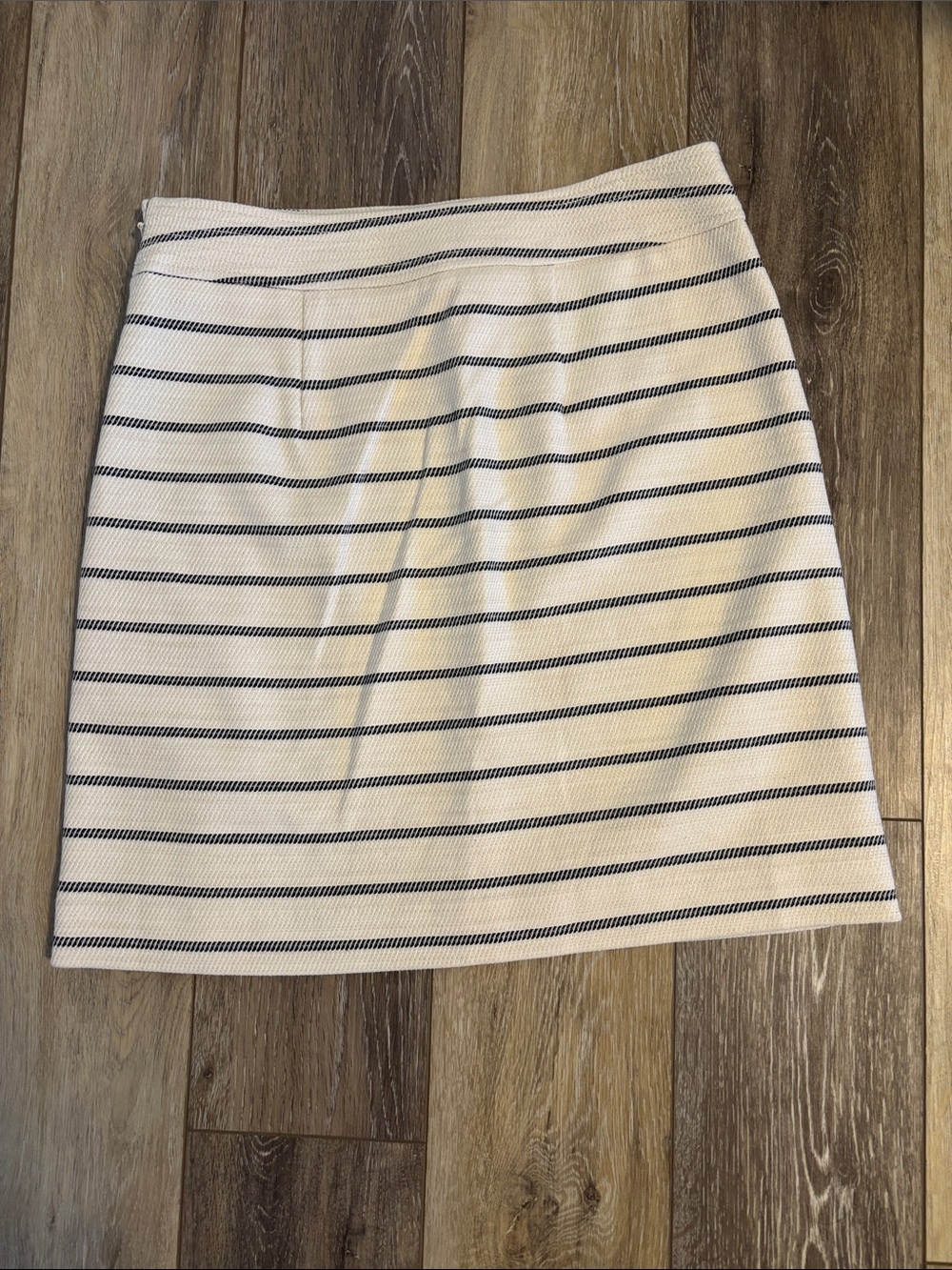 Ann Taylor White and Black Striped Button-Detail Mini Skirt - Picture 3 of 4